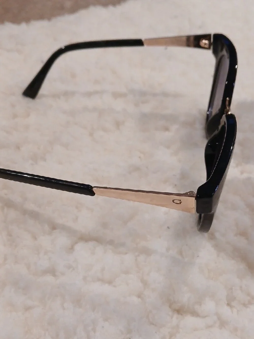 Guess stylish women